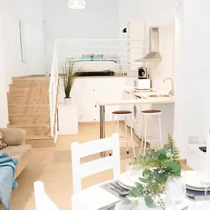 Apartamento Loft Victoria Centro Histórico Wifi&parking, Málaga