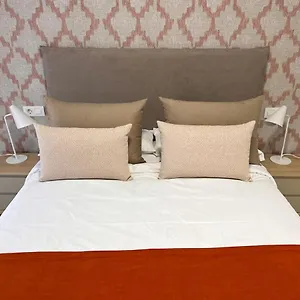 https://apartamentos-doa-emilia.tenerifehoteles.net